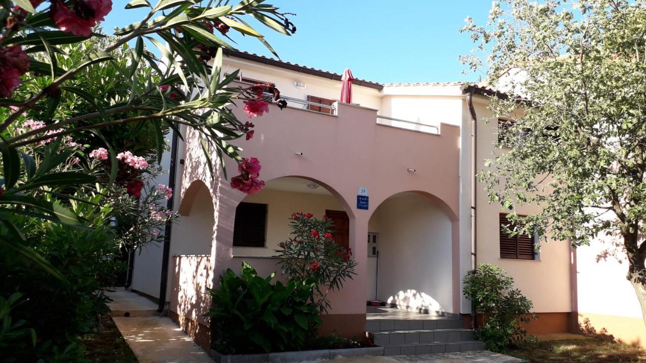 Apartmani Mia Лижнян Экстерьер фото