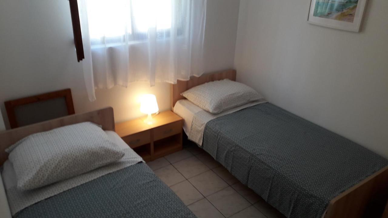 Apartmani Mia Лижнян Экстерьер фото