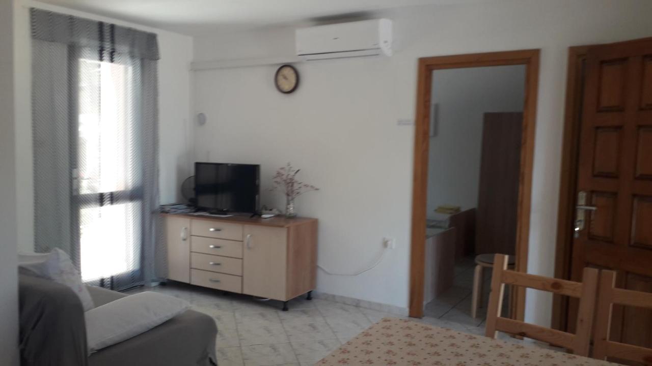 Apartmani Mia Лижнян Экстерьер фото