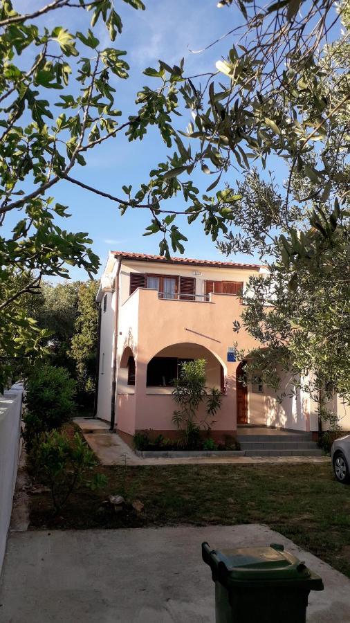 Apartmani Mia Лижнян Экстерьер фото