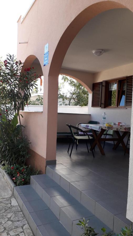 Apartmani Mia Лижнян Экстерьер фото