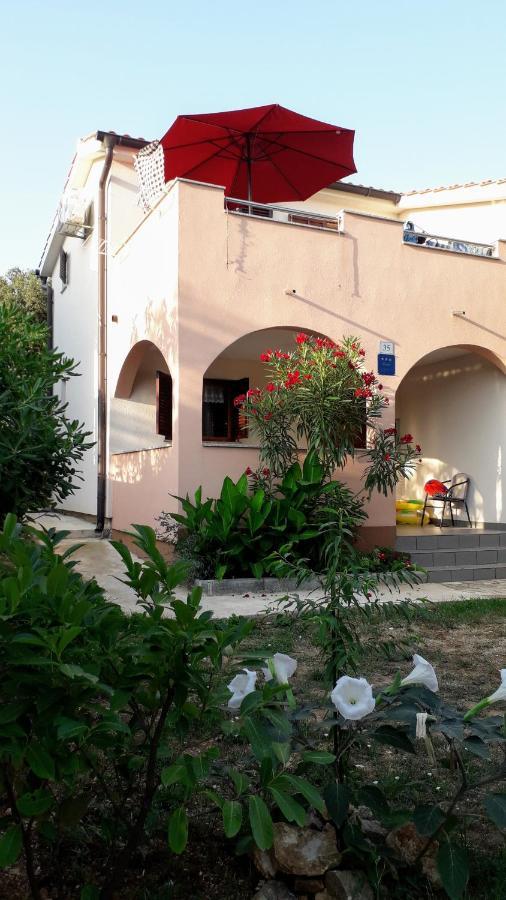 Apartmani Mia Лижнян Экстерьер фото