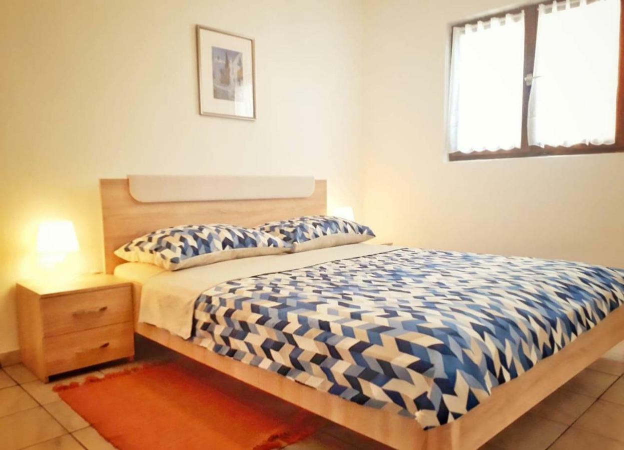 Apartmani Mia Лижнян Экстерьер фото