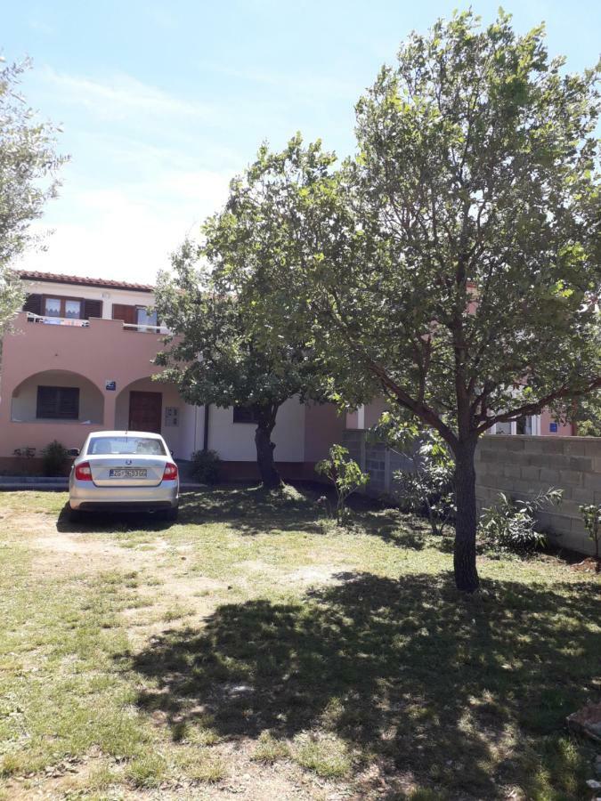 Apartmani Mia Лижнян Экстерьер фото